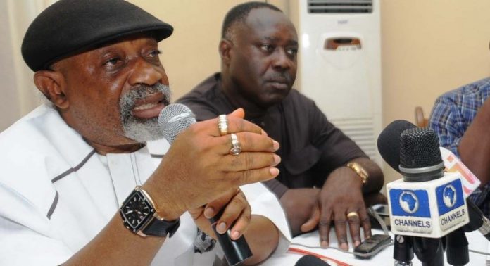 Ngige Gives Out Cash, Food To 400 Anambra Residents