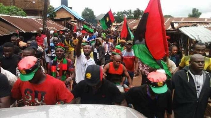 Biafra IPOB Declares War On ‘Unknown’ Gunmen, Police