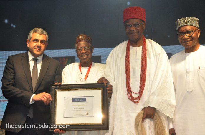 Obi Of Onitsha’s Ofala Festival Receives FG Award