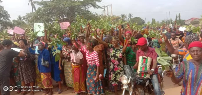 Women Hold Protests Over Murder Of Monarch in Ebonyi