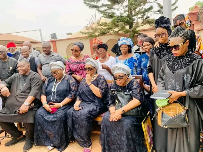 Aguiyi-Ironsi’s Daughter Buried Amid Tears In Umuahia