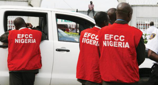 EFCC Parades 34 Suspected Internet Fraudsters In Enugu