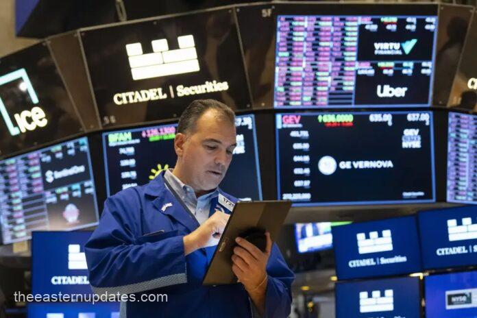 US Stocks Slip Again Following Latest Discouraging Market Signals
