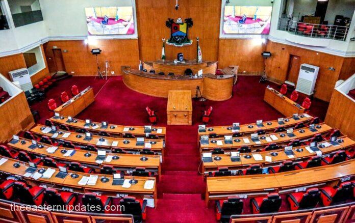 Lagos Assembly Ignores Protest, Backs Controversial Demolition